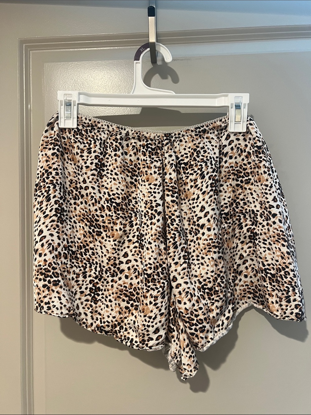 Leopard Print Lace Trim Cami & Shorts Sleep Set - White/Tan XL top L bottom - Picture 9 of 10